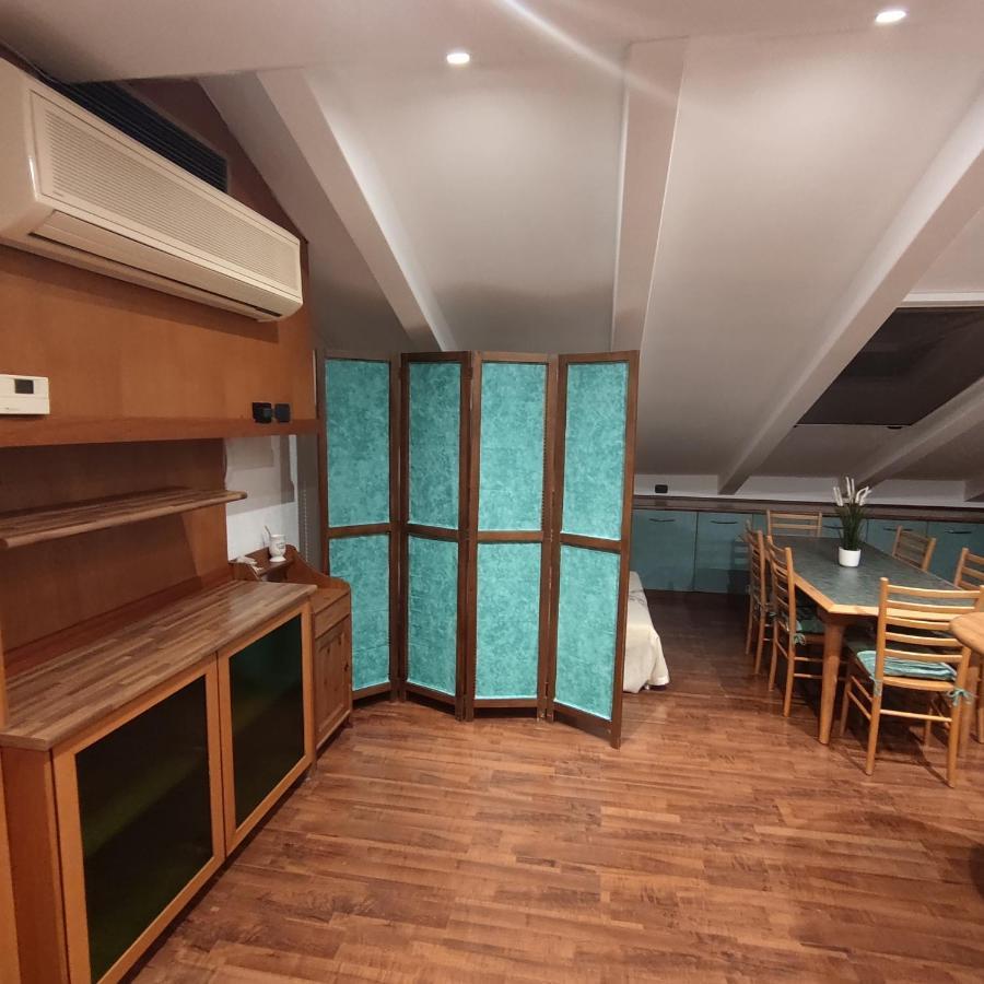 Loft Mansardato Monza Exterior foto